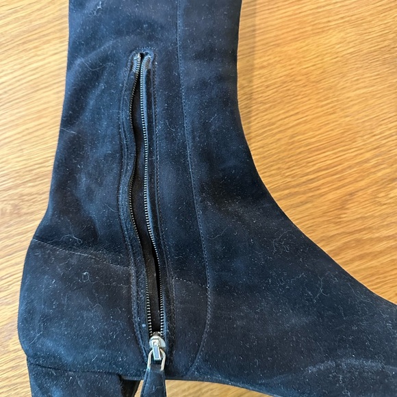 NWT Prada flat knee high stretch suede boot. Size 42 - Picture 6 of 10